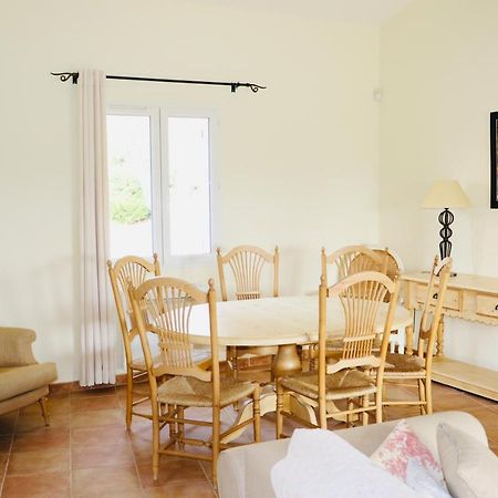 Le Claux Du Puits By Ateya Vacances Saint-Trinit Exterior photo